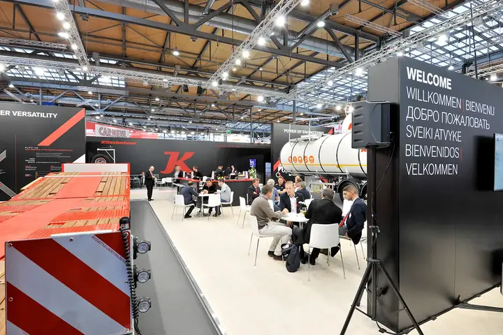 Messestand von Kässbohrer – IAA 2016, Hannover – Bild 8