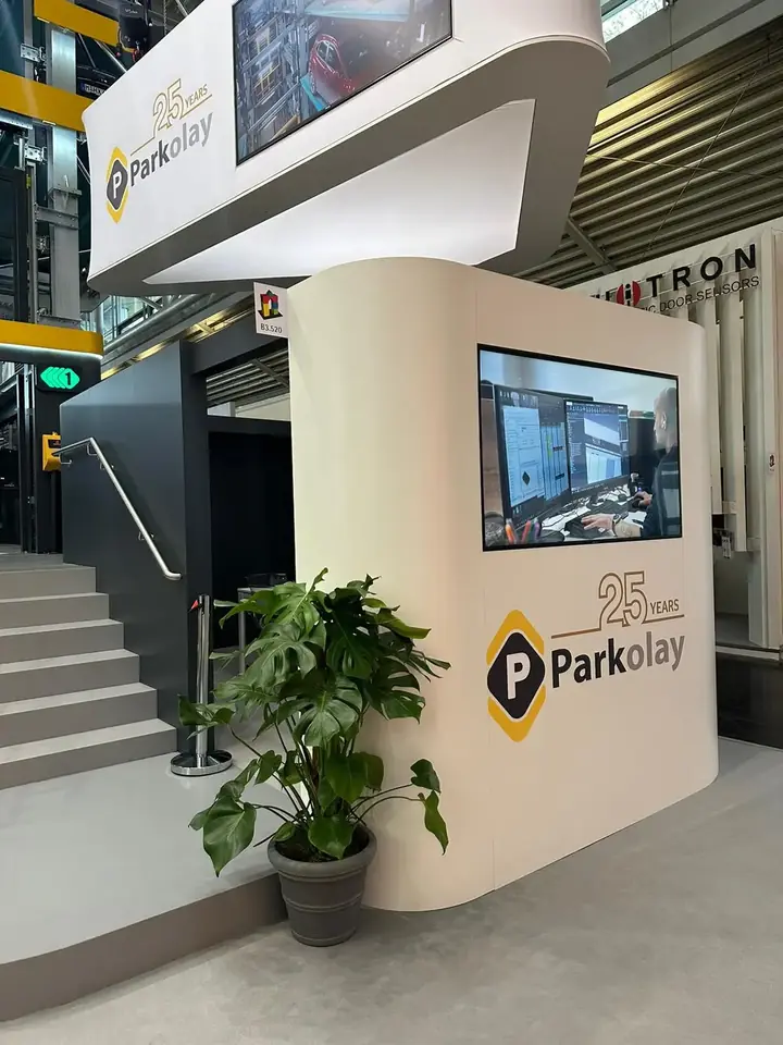 Messestand von Parkolay – BAU 2023, München – Bild 31
