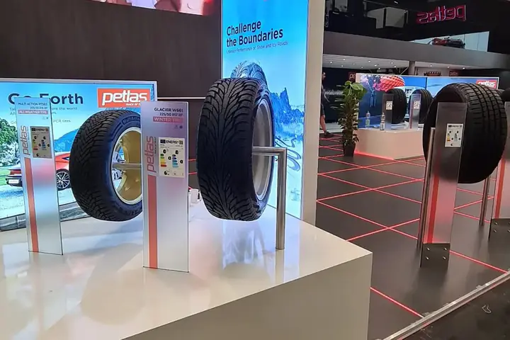 Messestand von Petlas – The Tire 2022, Köln – Bild 7