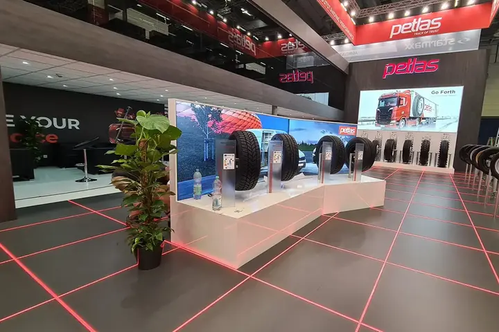 Messestand von Petlas – The Tire 2022, Köln – Bild 9