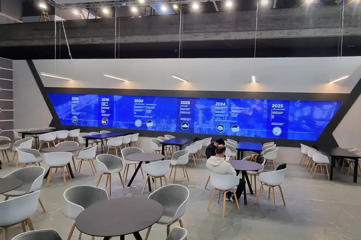 Messestand von SASA Polyester – INDEX 2023, Genf – Bild 12