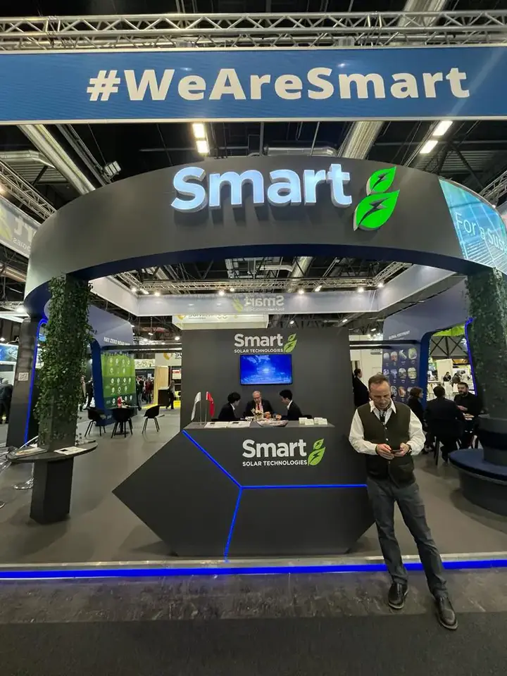 Messestand von Smart Solar Technologies – Genera 2024, Madrid – Bild 3