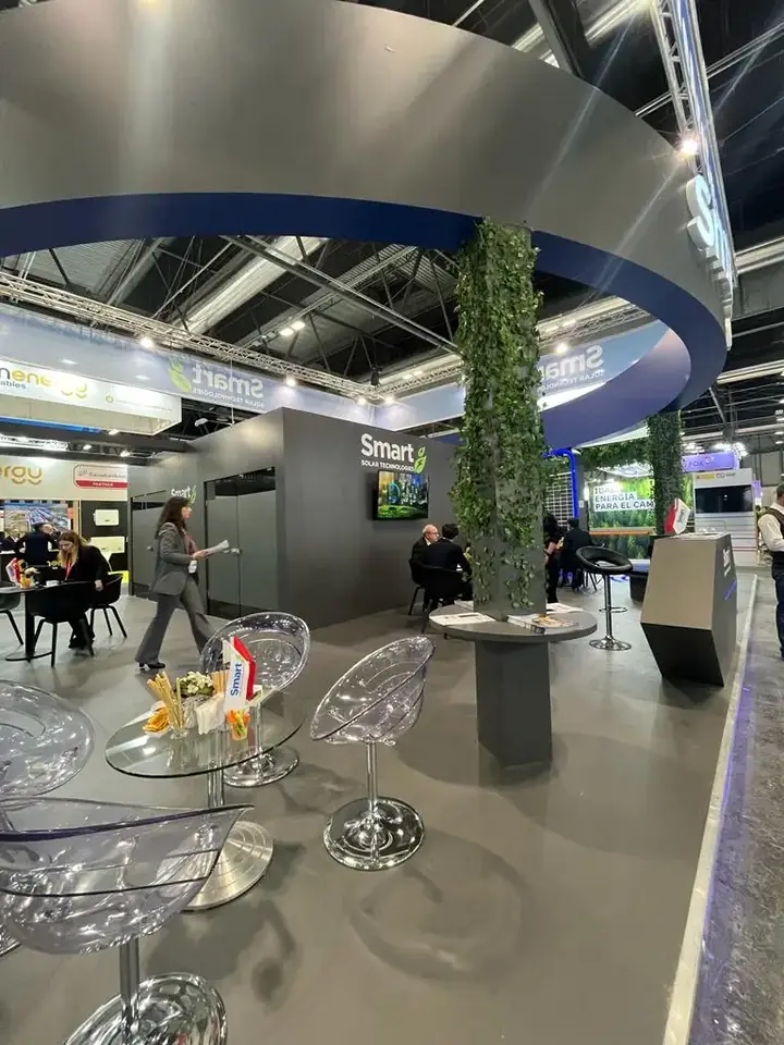 Messestand von Smart Solar Technologies – Genera 2024, Madrid – Bild 10